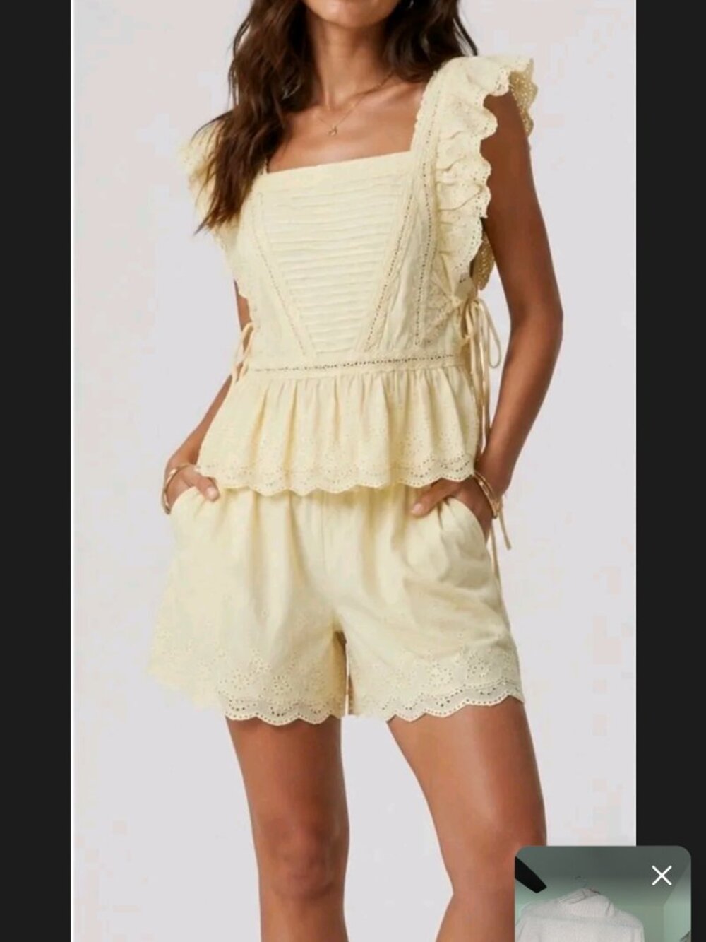 Rosevelvet set - blouse and shorts